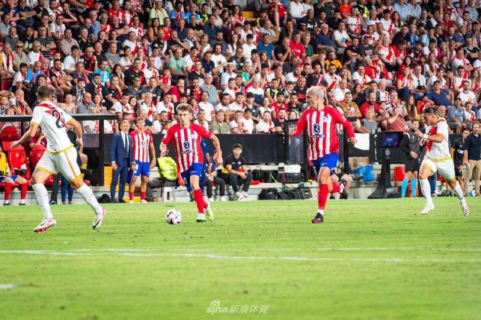 他还在比赛 他还在比赛