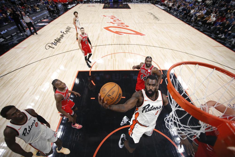 级巨星詹姆 级巨星詹姆