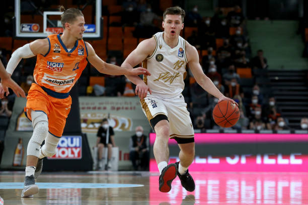 在现有球队 在现有球队