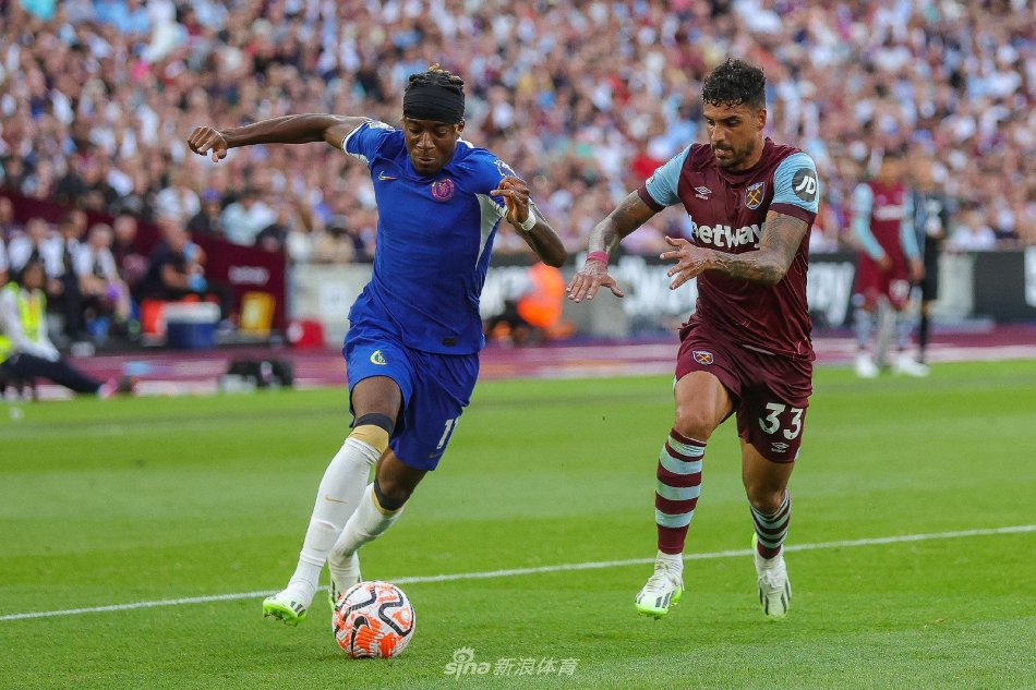 以不屈的精 以不屈的精